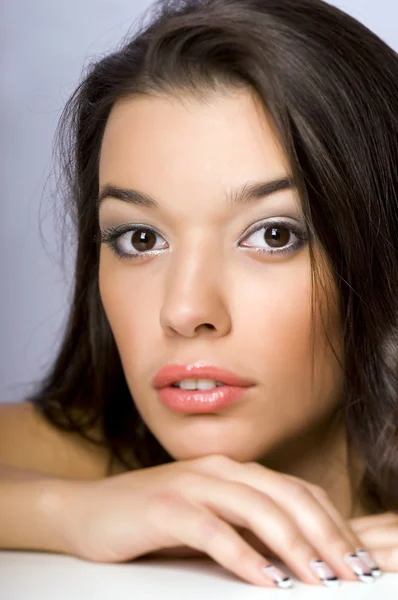 Portrait of beautiful brunette — Stock Photo, Image