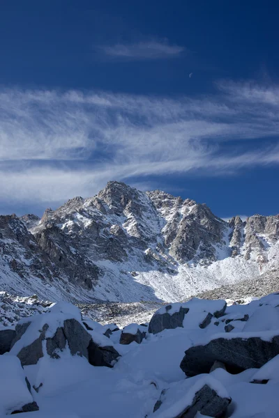 จุดสูงสุดของภูเขา — ภาพถ่ายสต็อก