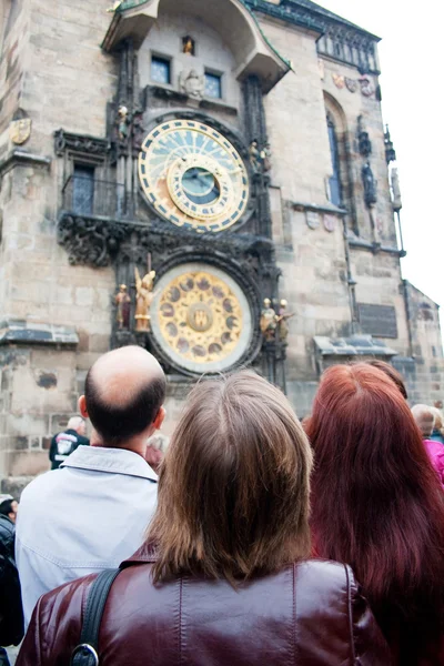 Praag. de astronomische klok of Praag orloj — Stockfoto