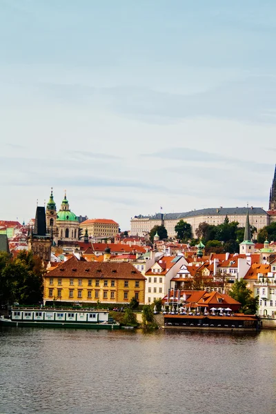 Panoramautsikt över Prag — Stockfoto