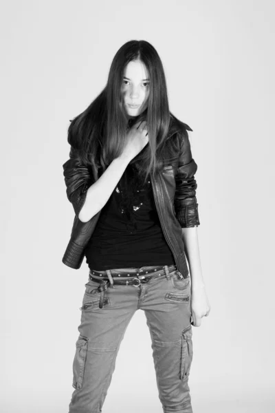 Mode jonge vrouw — Stockfoto