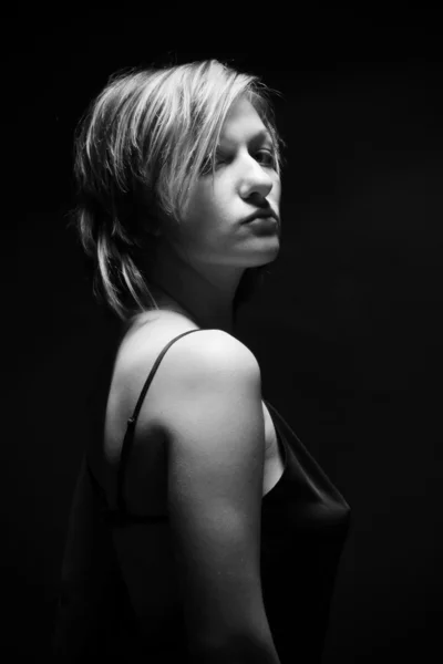 Desaturated Portraite Van Sexy Vrouw Met Schot Studio — Stockfoto