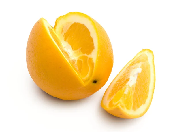 白色背景上的切碎橙子 — 图库照片