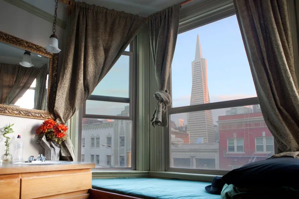 San Francisco Blick Vom Hotel Fokus Auf Pyramide — Stockfoto