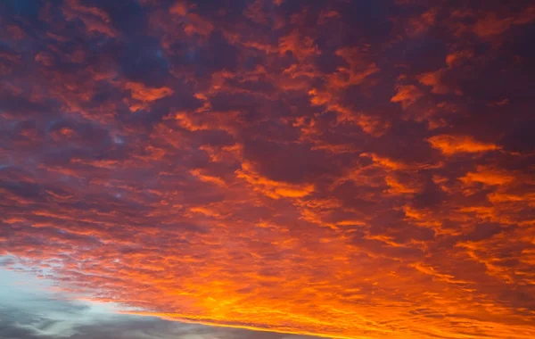 Západ slunce mraky — Stock fotografie