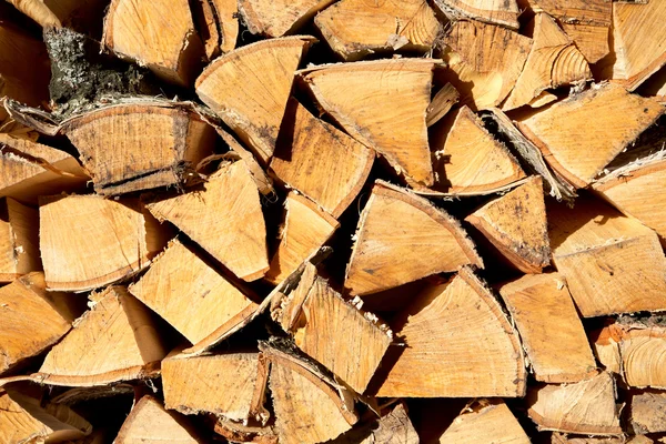 Stack of freshly cut fire wood — Stock Photo, Image