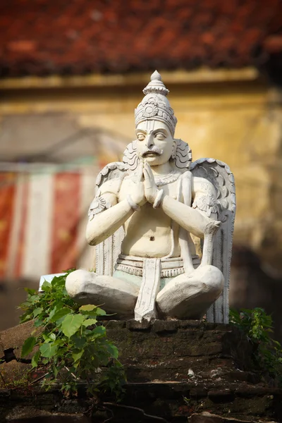 Garuda staty — Stockfoto