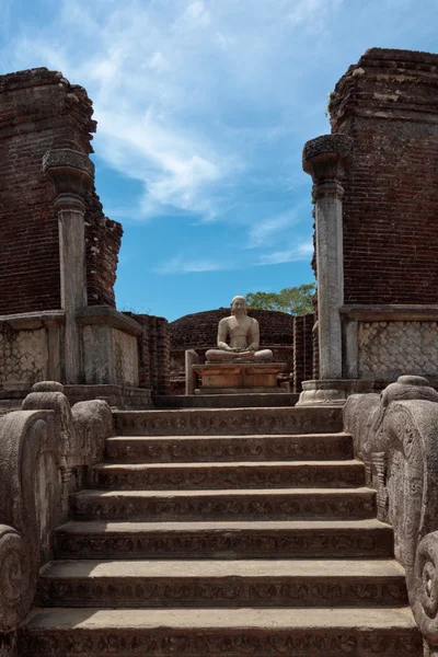 Starověké, sedící buddha obraz — Stock fotografie