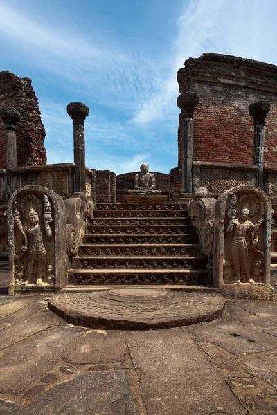 Стародавні Vatadage (буддійська ступа) — стокове фото