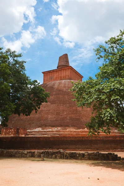 Jetavaranama dagoba (stupa). — Zdjęcie stockowe