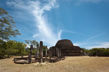 Ancient Buddhist dagoba (stupe) Pabula Vihara clipart