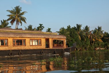 Teknede önemsizden kerala, Hindistan