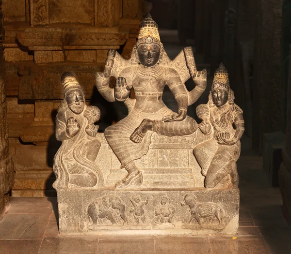 ヒンドゥー教の神シヴァの彫像. — ストック写真