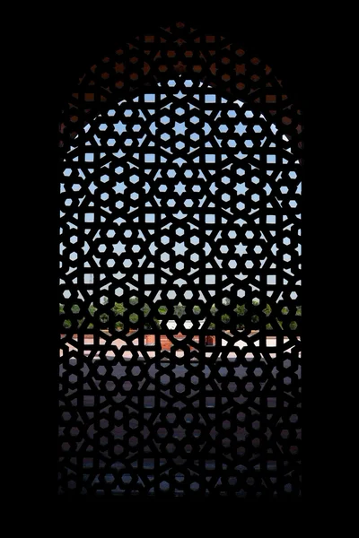 Marmor snidade avskärmer fönstret på Humajuns grav, delhi — Stockfoto