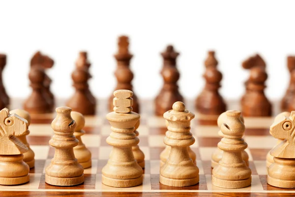 Шахи - початок гри — стокове фото