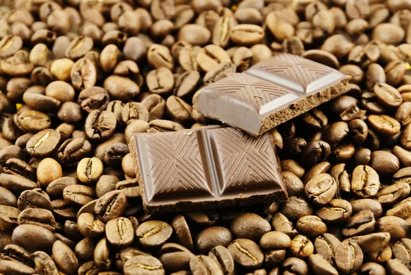 Chocolate bar e café — Fotografia de Stock