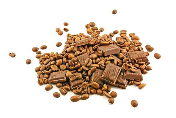 Barras de chocolate e grãos de café — Fotografia de Stock