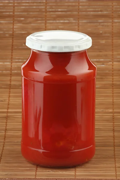 Tomates em próprio suco — Fotografia de Stock