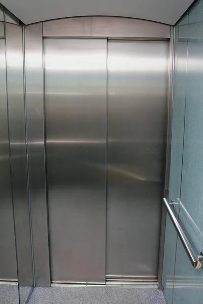 Empty contemporary elevator — Stock Photo, Image