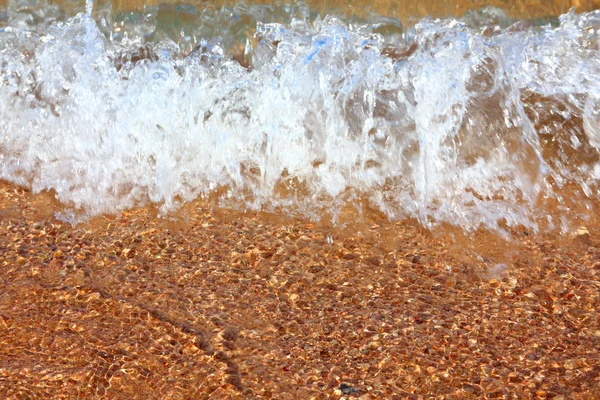 海浪和金砂特写 — 图库照片