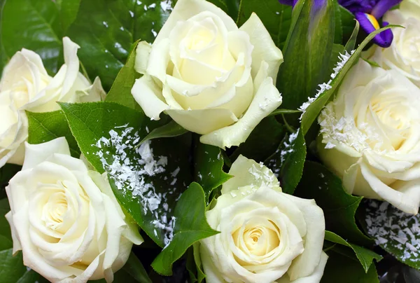 Κλείνω Πάνω Θέα Στο Μπουκέτο Λευκά Τριαντάφυλλα — Φωτογραφία Αρχείου