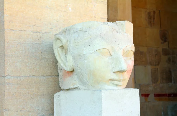 Rzeźba Egipt królowej Hatszepsut w Luksorze — Zdjęcie stockowe