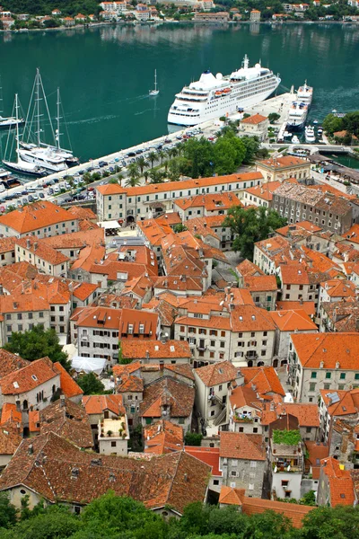 Sea port and Kotor old town, Montenegro — Stock Photo, Image
