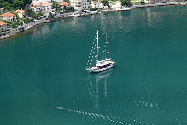 Passenger yacht in Adriatic sea — Stock Photo, Image