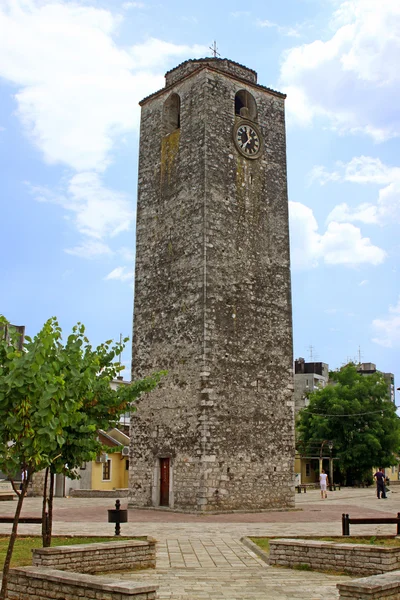 Sahat Kula, una torre de reloj otomana en Podgorica, Montenegro — Foto de Stock
