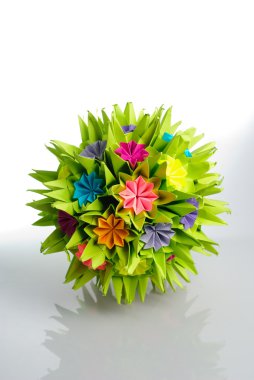 Origami kusudama çiçek