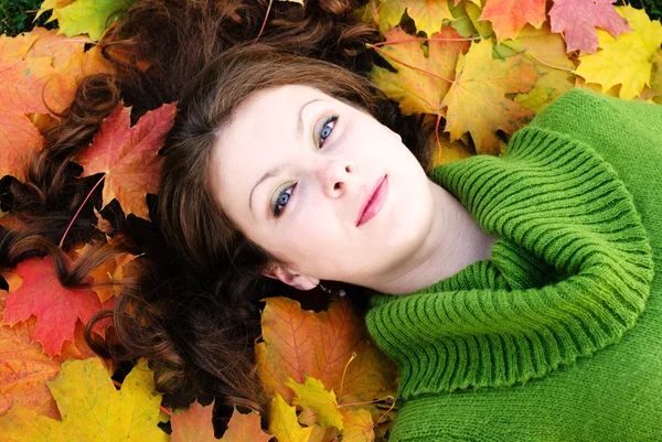 Podzimní dívka — Stock fotografie
