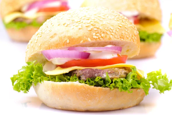 Domowe Hamburgery Białym Tle — Zdjęcie stockowe