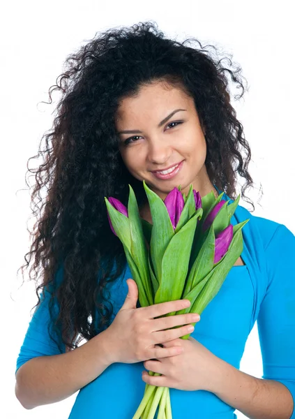 Bonito jovens mulheres com as flores — Fotografia de Stock