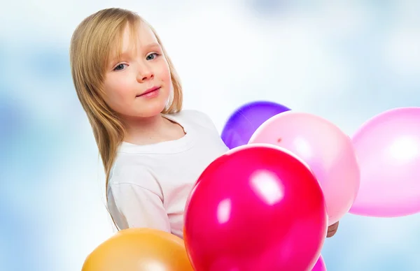 Όμορφο κοριτσάκι με μπαλόνια — Φωτογραφία Αρχείου
