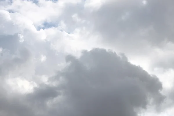 Graue Wolken — Stockfoto
