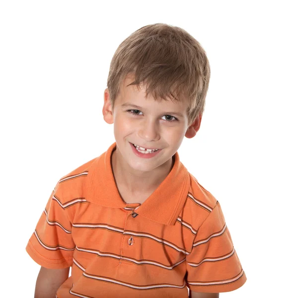 Niedlicher Junge lächelt — Stockfoto