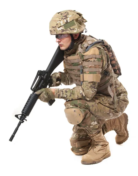 Moderna Soldat Med Gevär Isolerad Vit Bakgrund — Stockfoto
