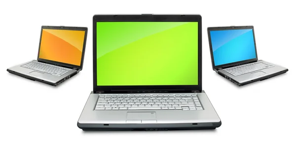 ノート パソコンのキーボードと白い背景で隔離の画面表示を開く — ストック写真