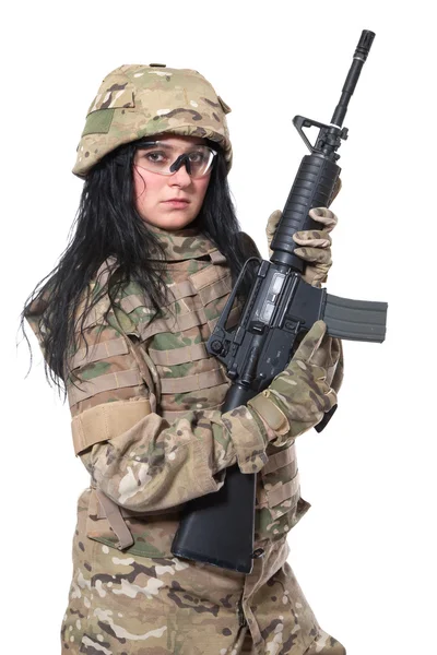 Bella ragazza dell'esercito con fucile — Foto Stock