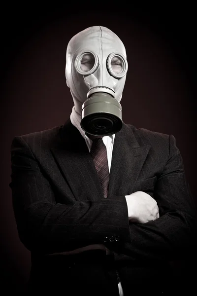 Людина в газовій масці — стокове фото