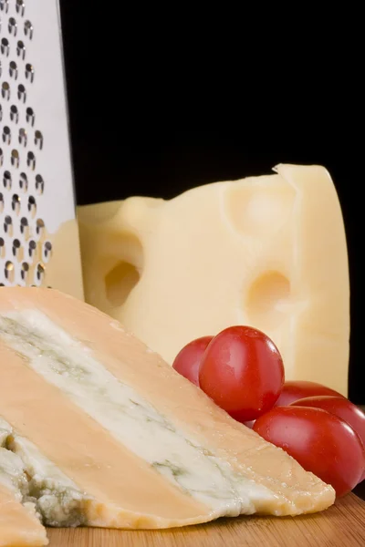 Gloucester mit Käse blau und Tomaten — Stockfoto
