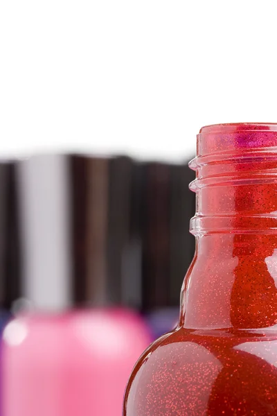 Offene Rote Nagellackflasche Auf Weißem Hintergrund — Stockfoto