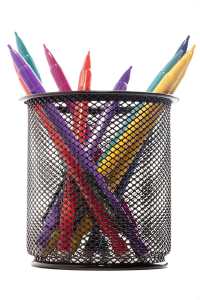 Crayons Mécaniques Différentes Couleurs Debout Dans Une Tasse Sur Fond — Photo