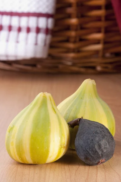 Спелые плоды инжира — стоковое фото