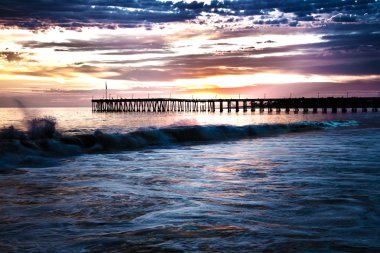 HDR Ventura Pier