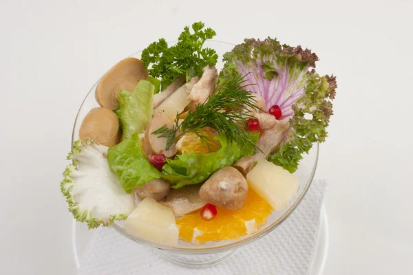 Salată cu fructe și verdeață — Fotografie, imagine de stoc