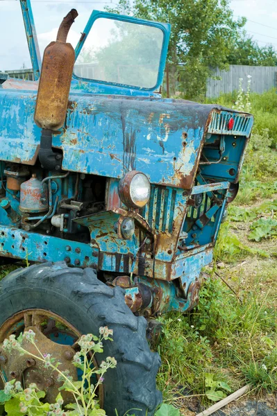 Broken Tractor — Stock Photo, Image