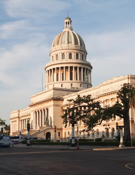 国会大厦在哈瓦那，古巴 — 图库照片