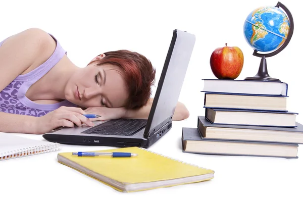 Einschlafendes Mädchen erledigt seine Hausaufgaben — Stockfoto