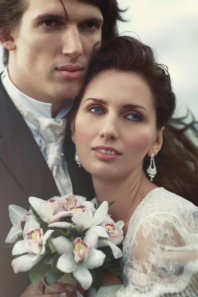 Jeune Mariage Couple Tendre Portrait — Photo